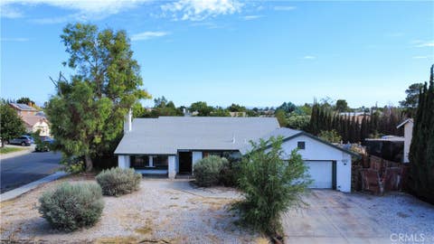 Photo of 14291 Luna Road, Victorville, CA 92392 (MLS # CV26173276)