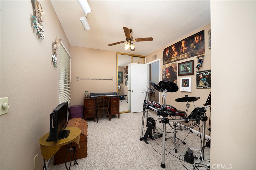 Creekside (CR) - Residential