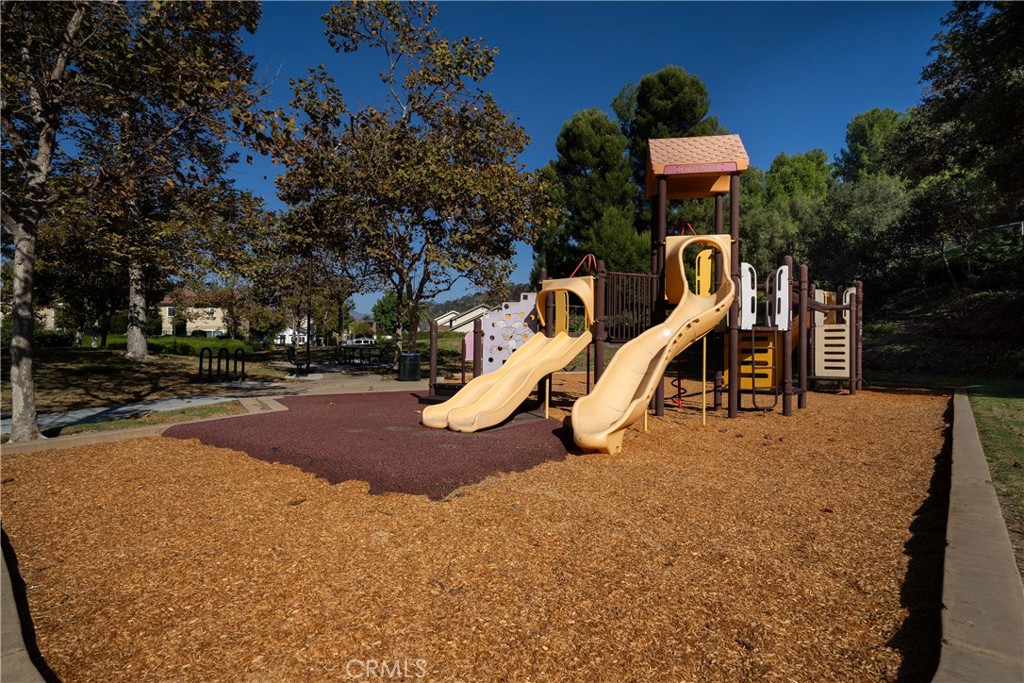 Creekside (CR) - Residential