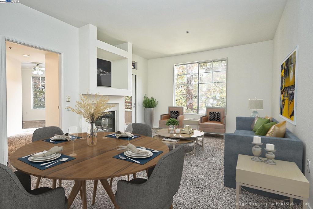 CLAREMONT HILLS - Residential