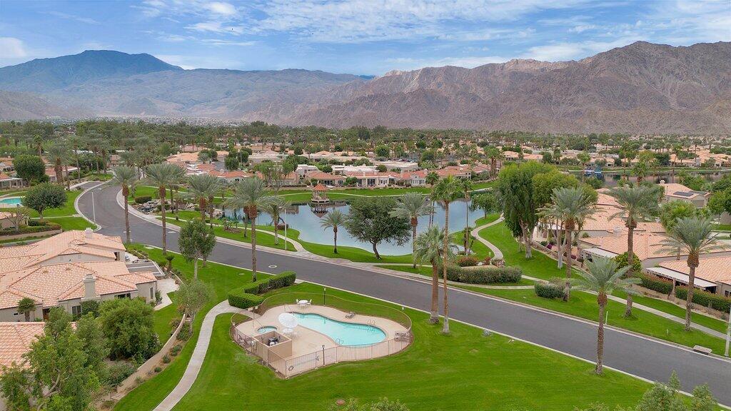 Laguna De La Paz - Residential