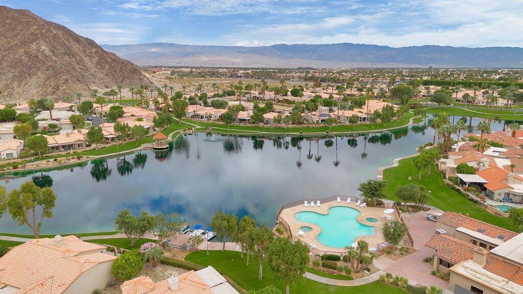 Laguna De La Paz - Residential