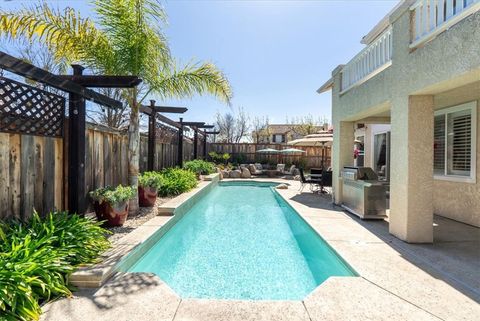 Tiny photo for 1945 Fieldstone Cir, Paso Robles, CA 93446 (MLS # NS26047425)