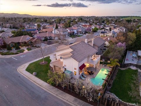 Tiny photo for 1945 Fieldstone Cir, Paso Robles, CA 93446 (MLS # NS26047425)