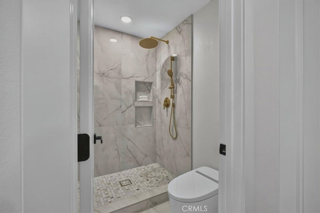 27 Dogwood S, Irvine CA 92612 - Photo 18
