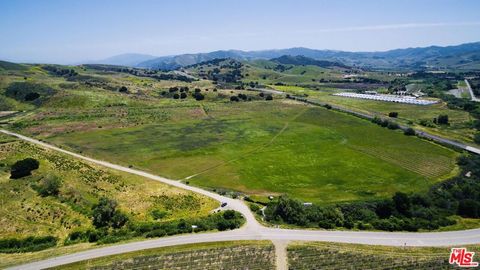 Photo of 1066 Drum Canyon, Lompoc, CA 93436 (MLS # 24420705) Photo of 1066 Drum Canyon, Lompoc, CA 93436 (MLS # 24420705)