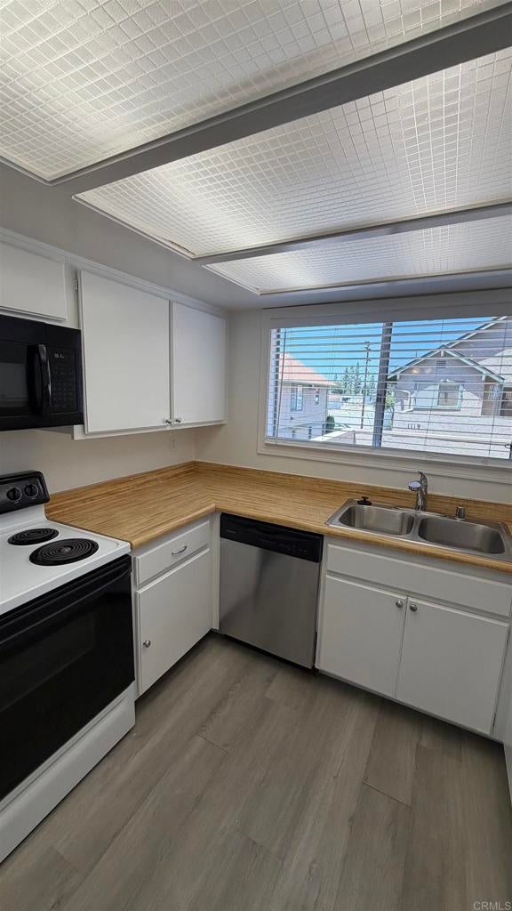 1123 DECKER Street A
