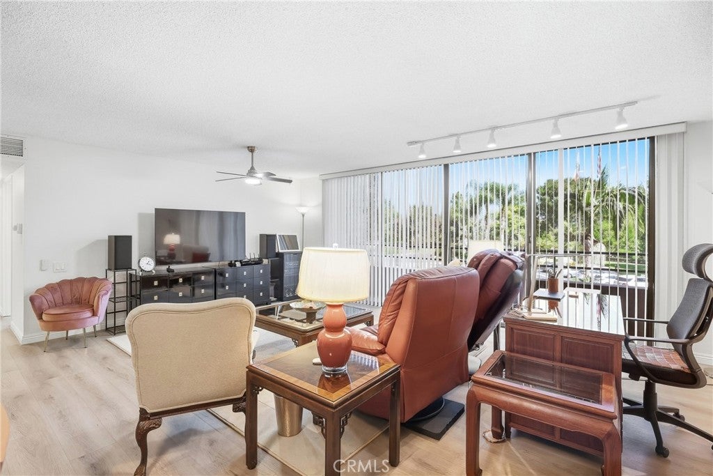 24055 Paseo Del Lago #254