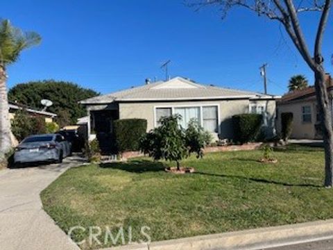 9917 Van Ruiten Bellflower CA 90706