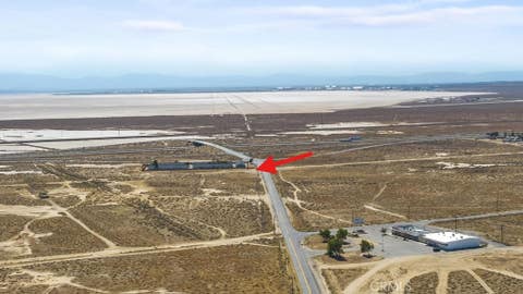 Photo of 0 Claymine Rd, North Edwards, CA 93523 (MLS # SR26136174)