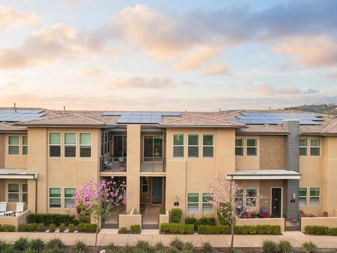 Photo of 16750 Coyote Bush Dr Dr #31, San Diego, CA 92127 (MLS # 260002214SD)