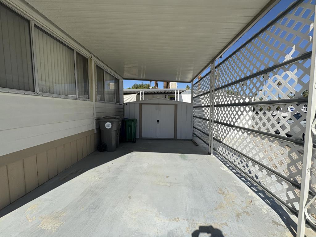 Royal Palms - Manufactured In Park