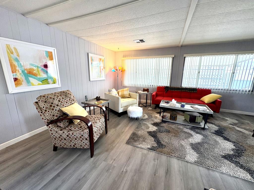 Royal Palms - Manufactured In Park