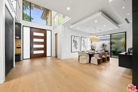 14812 Morrison Street, Sherman Oaks, CA 91403 - MLS#: 25590703