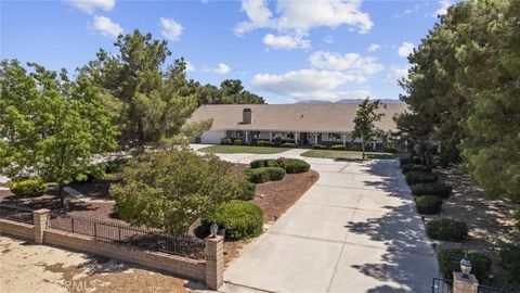 2556 W Avenue N 4 Palmdale CA 93551