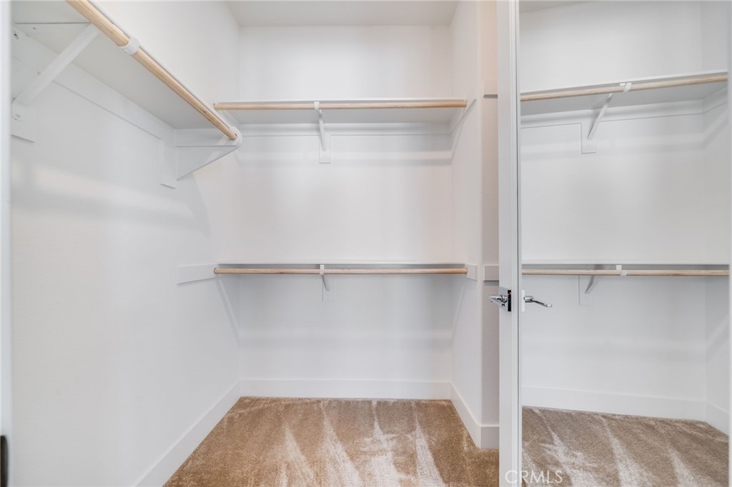 Solis Park - Residential Lease