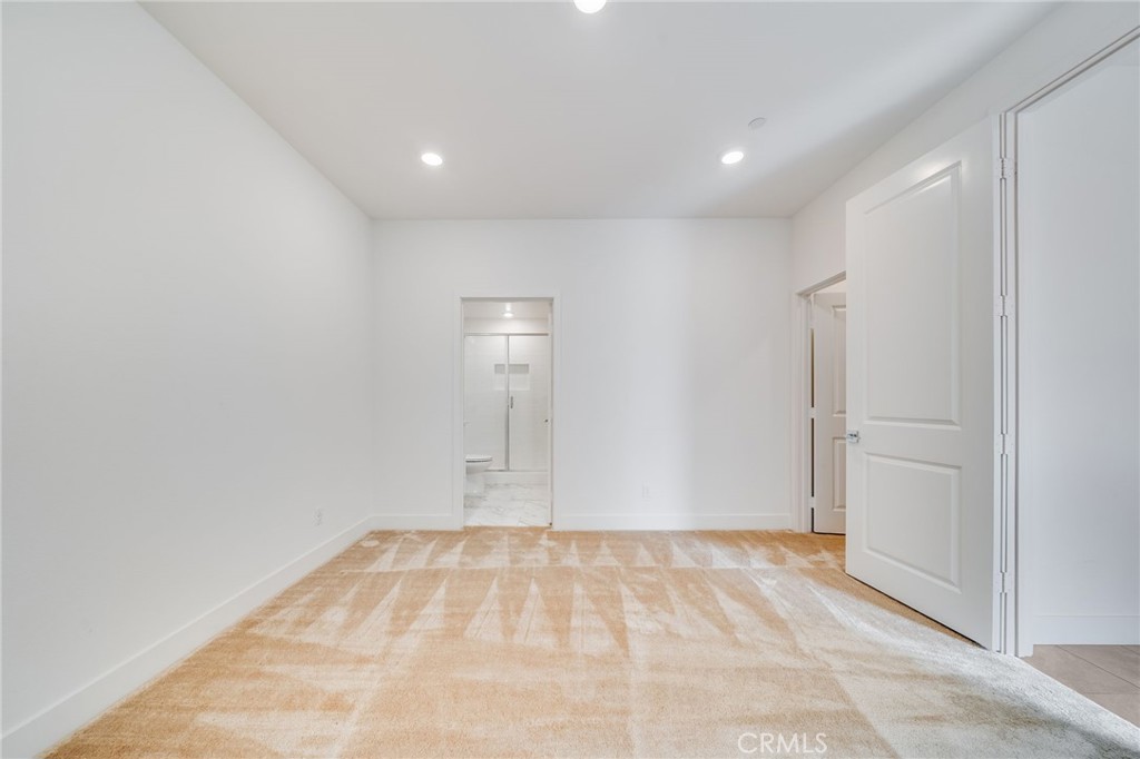 Solis Park - Residential Lease