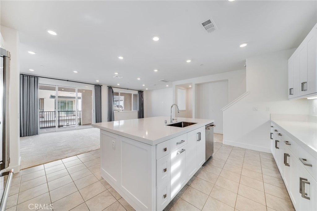 Solis Park - Residential Lease