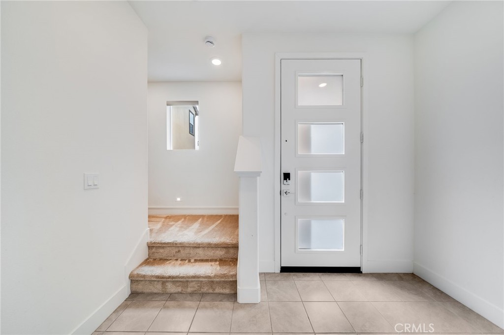 Solis Park - Residential Lease