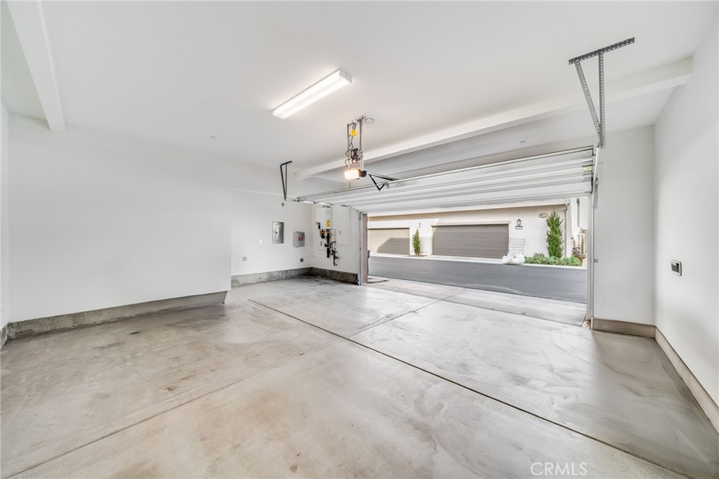 Solis Park - Residential Lease