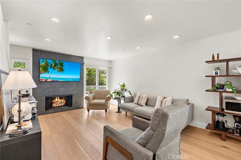 503 Harbor Woods Place