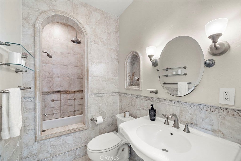 503 Harbor Woods Place, Newport Beach CA 92660 - Photo 10