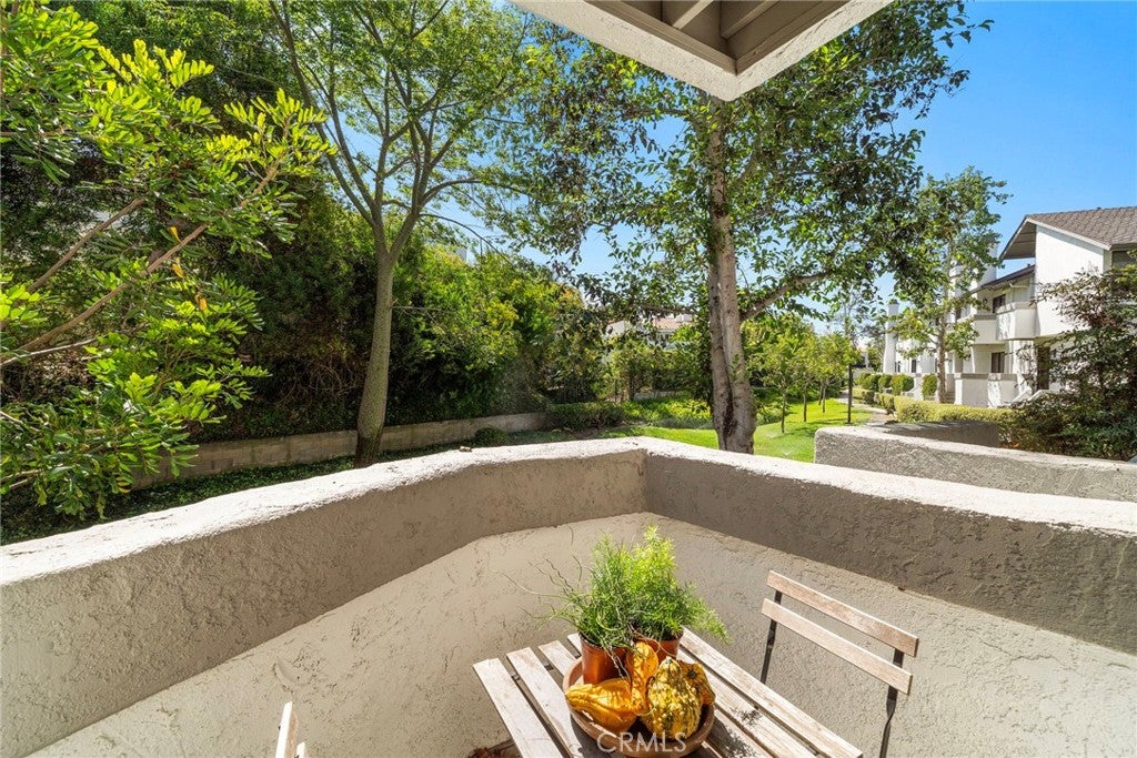 503 Harbor Woods Place