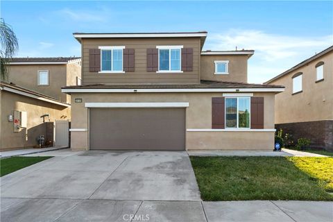 29109 Soraya Lake Elsinore CA 92530