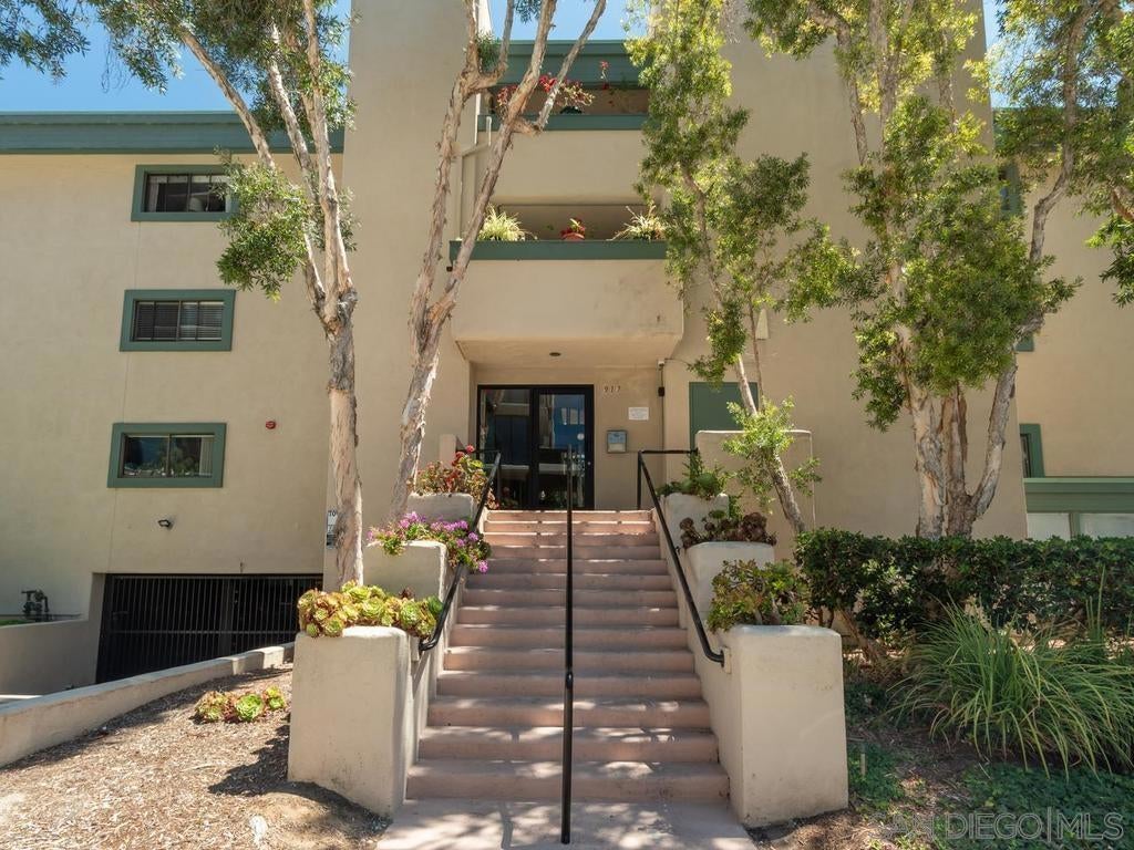 917 Torrance ST 19, San Diego CA 92103