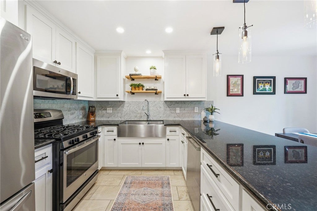 214 Via Robina 4, San Clemente CA 92672 - Photo 6