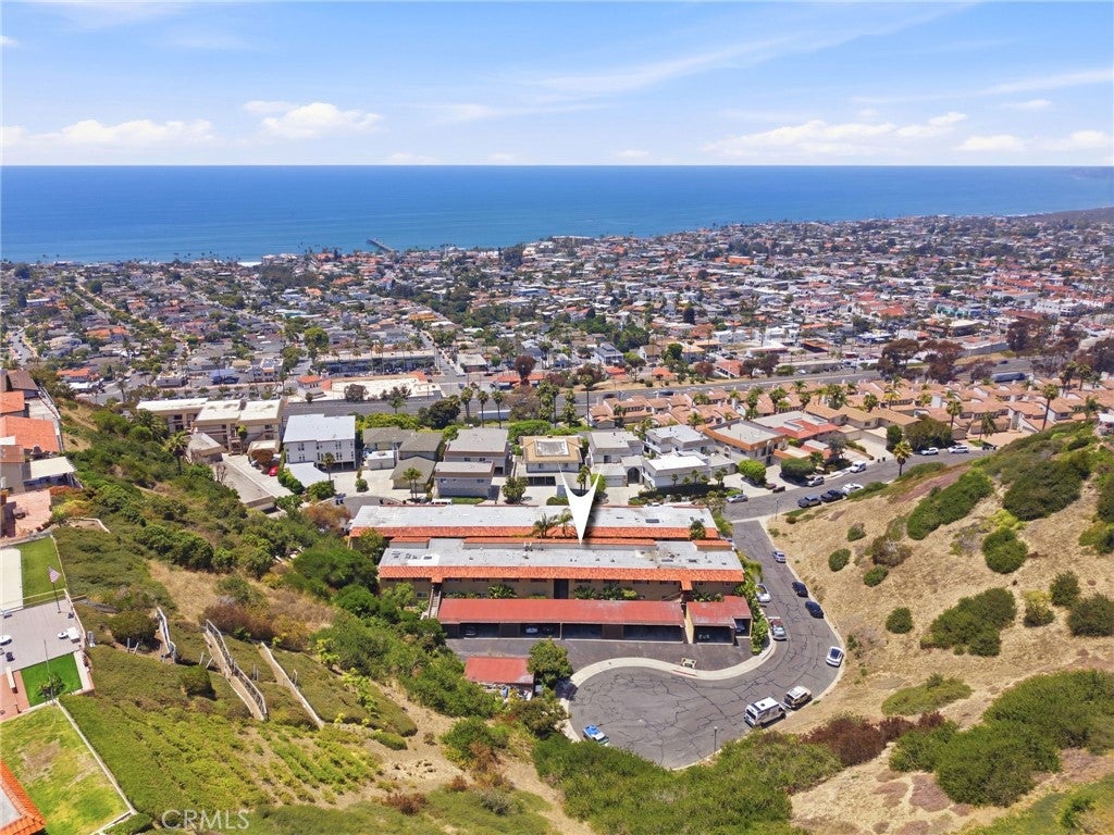 214 Via Robina