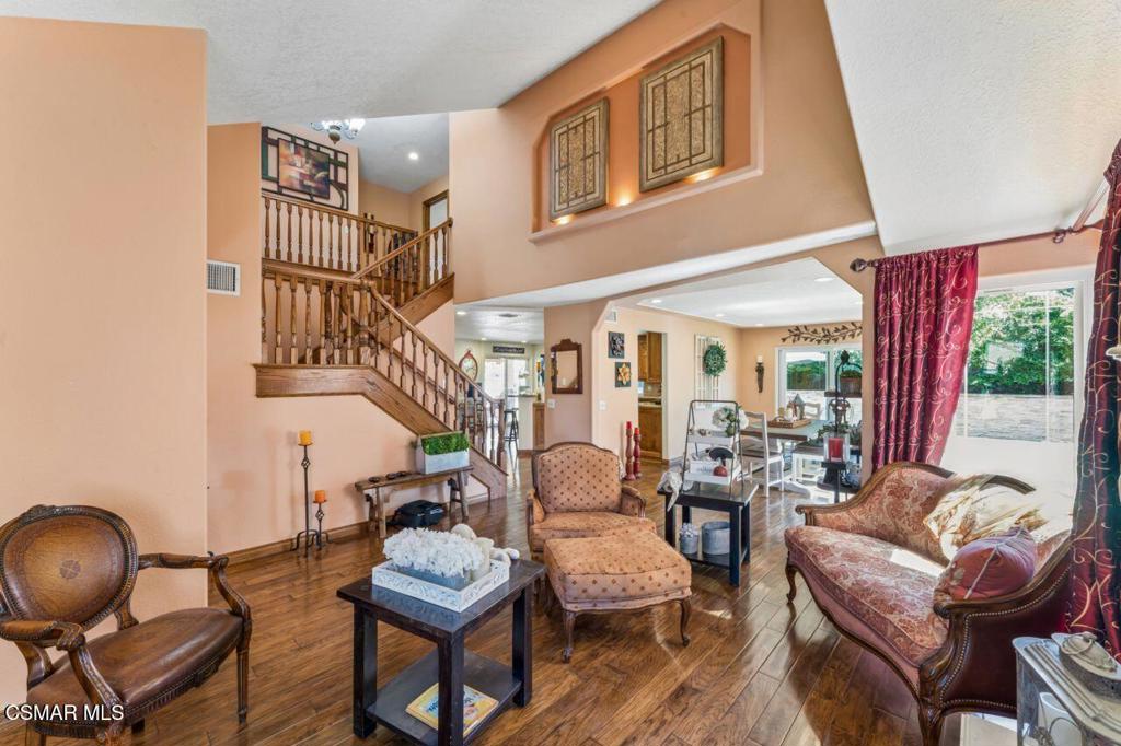 2526 Glenhurst Court