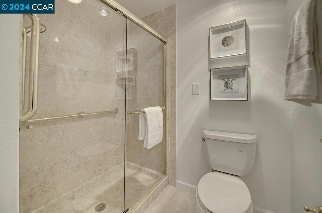 ROSSMOOR - Residential