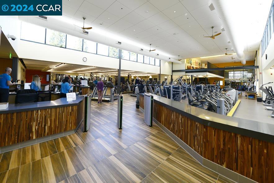 ROSSMOOR - Residential