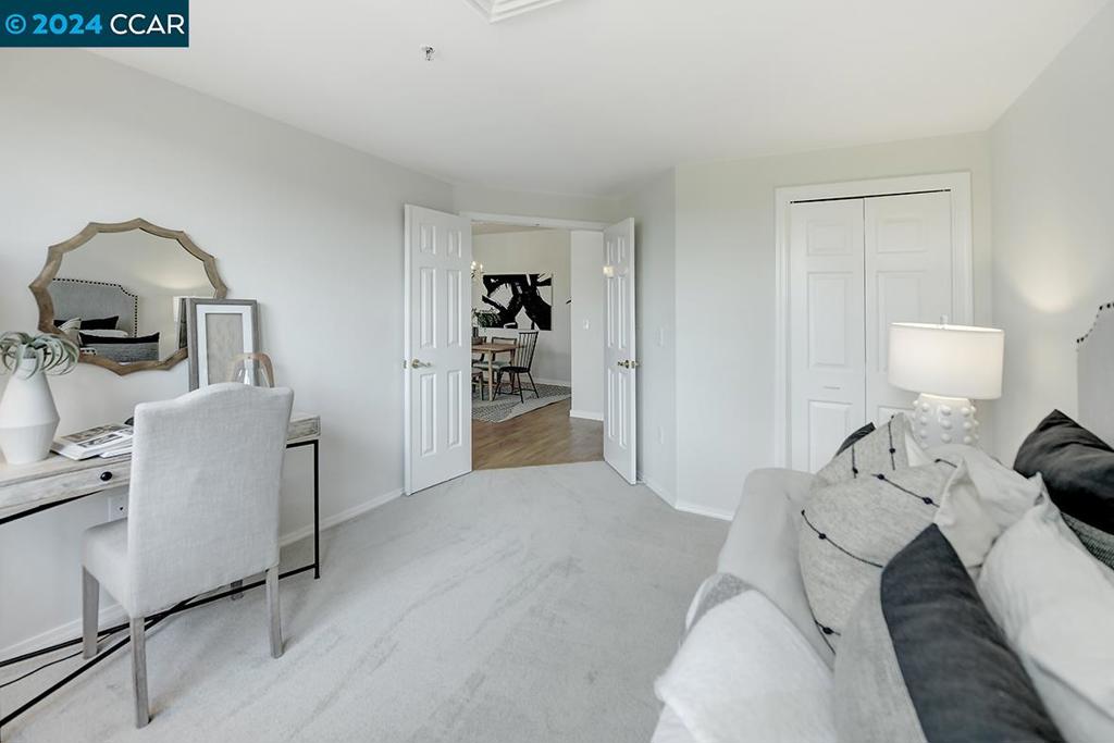 ROSSMOOR - Residential