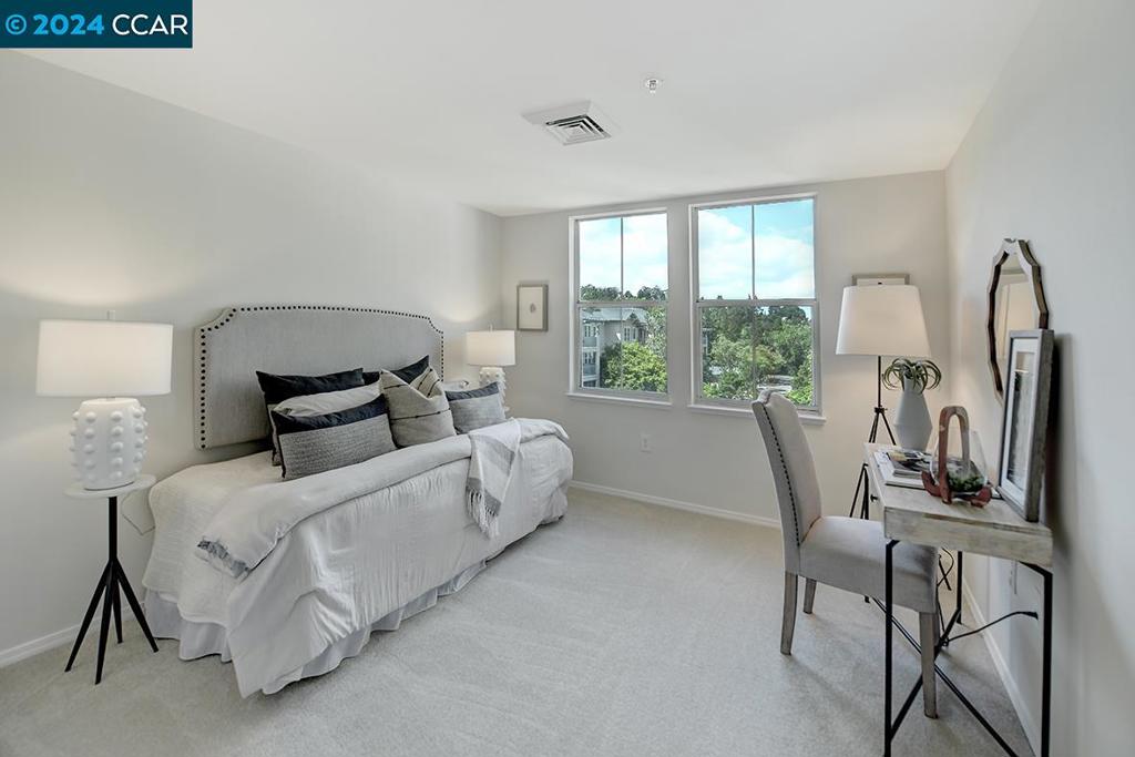 ROSSMOOR - Residential