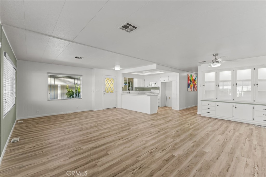 601 N Kirby 246