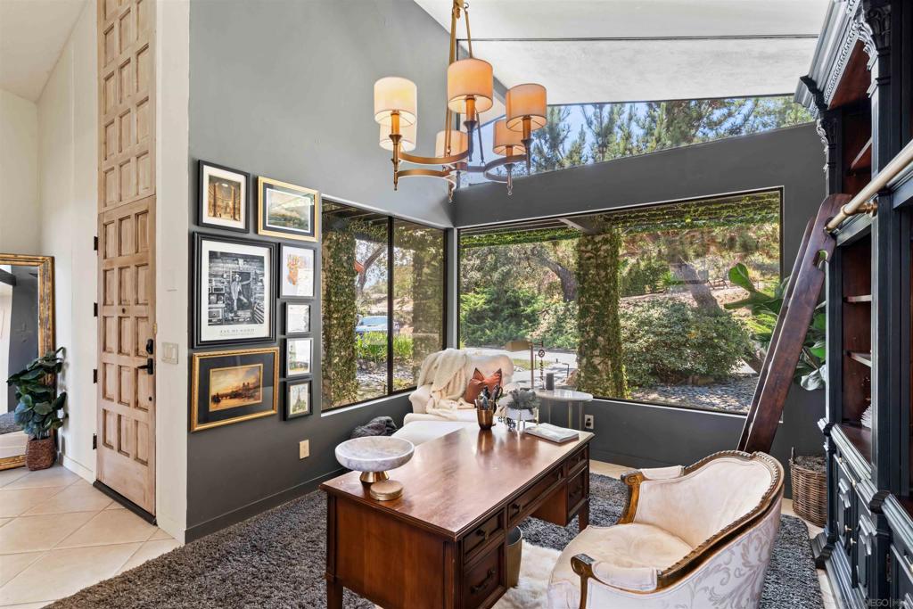 111 Morro Hills Road