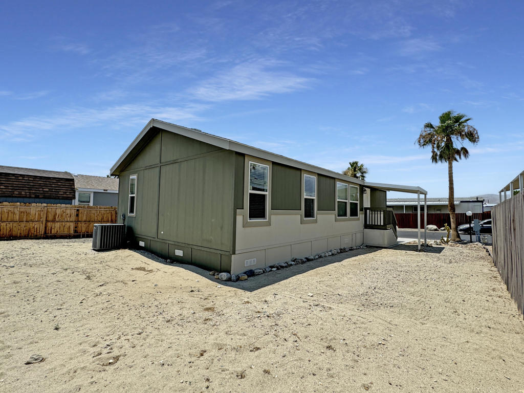 Not Applicable-1 - Manufactured In Park