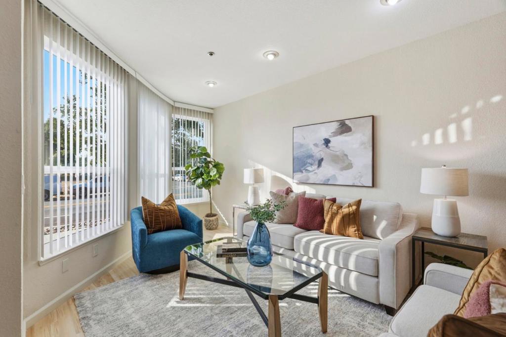 411 Park Avenue 105