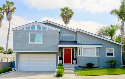 Photo of 1104 Steinhart AVE, Redondo Beach, CA 90278 (MLS # PV26223187)