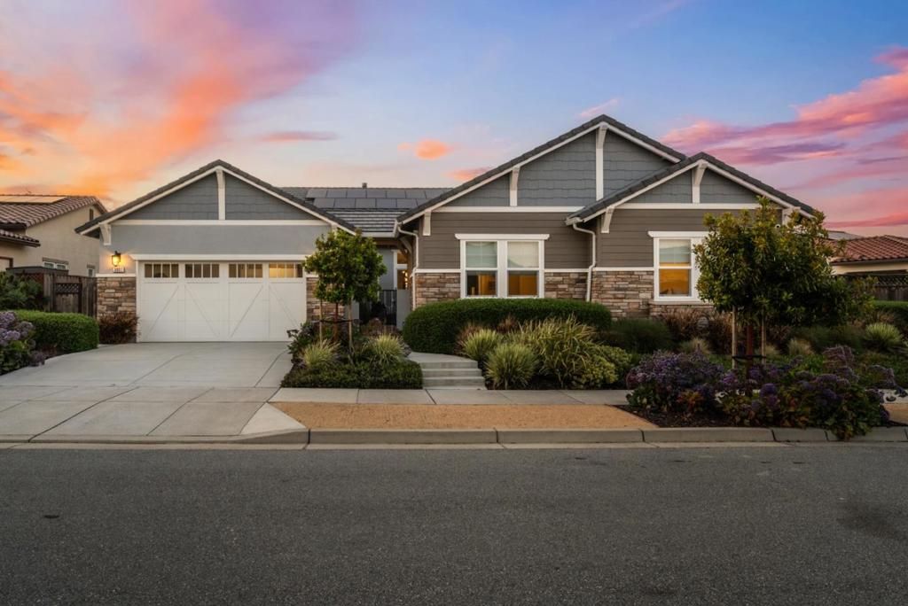 Photo of 3007 Bluffs Drive, Marina, CA 93933 (MLS # ML82038736)