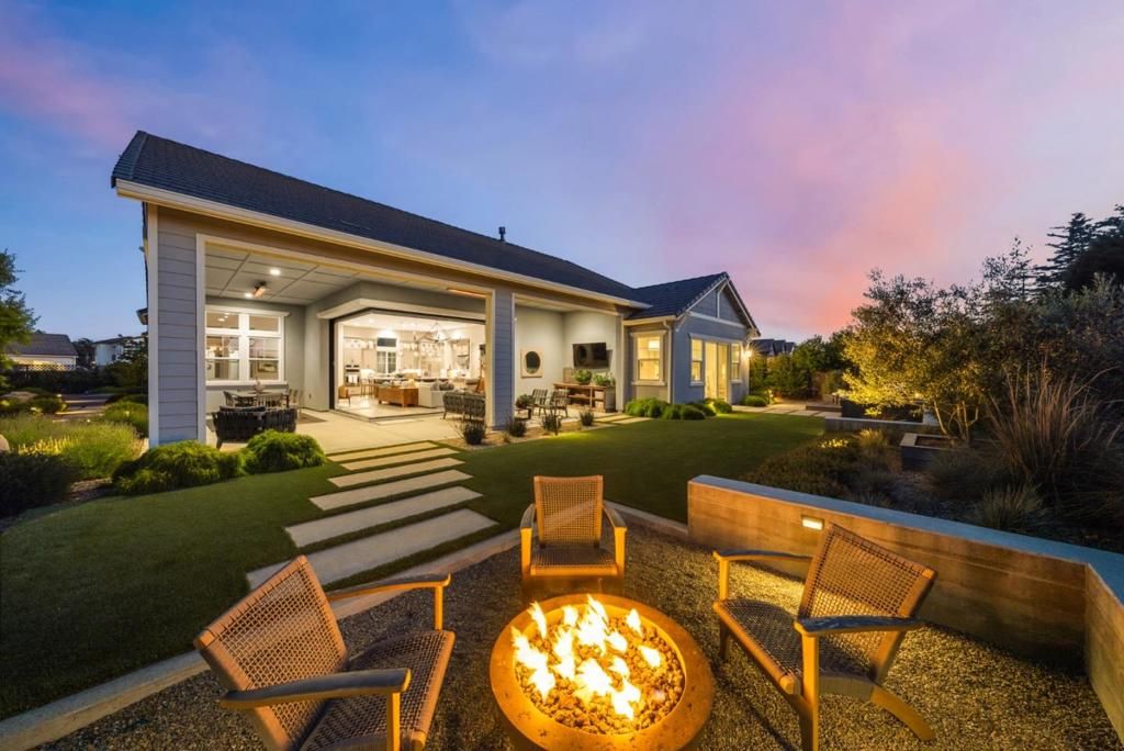 Photo of 3007 Bluffs Drive, Marina, CA 93933 (MLS # ML82038736)