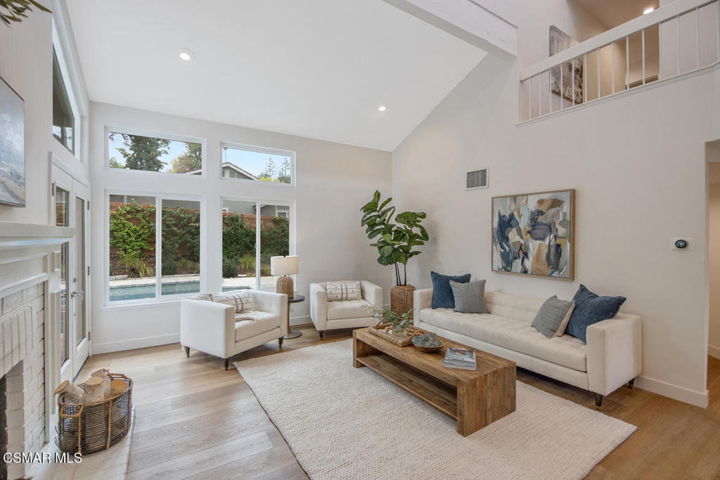 2116 Glastonbury Road