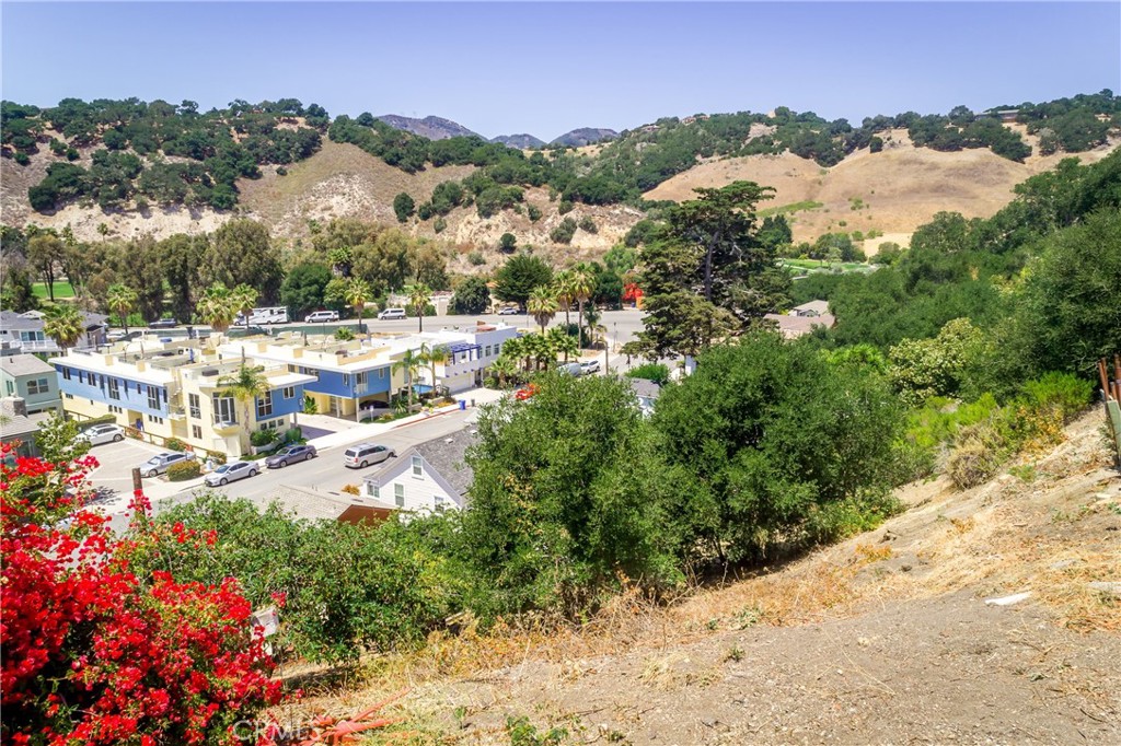 350 2nd Street