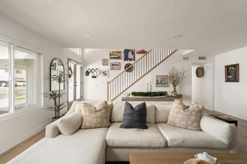 2927 Levante St Carlsbad CA 92009