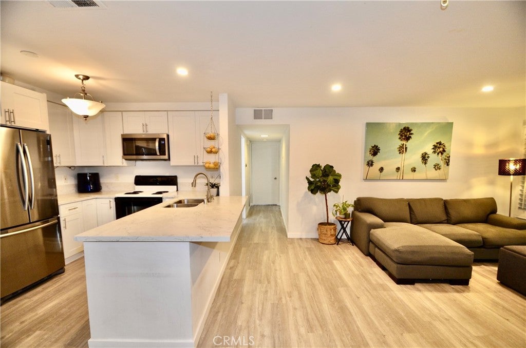 8712 Chessington Drive 255D