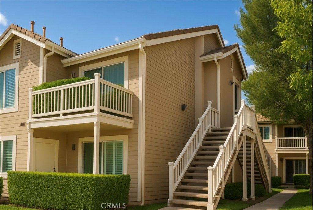 Photo of 8712 Chessington Drive #255D, Inglewood, CA 90305 (MLS # SB25099007)