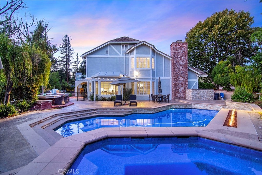 29450 Cambridge Court