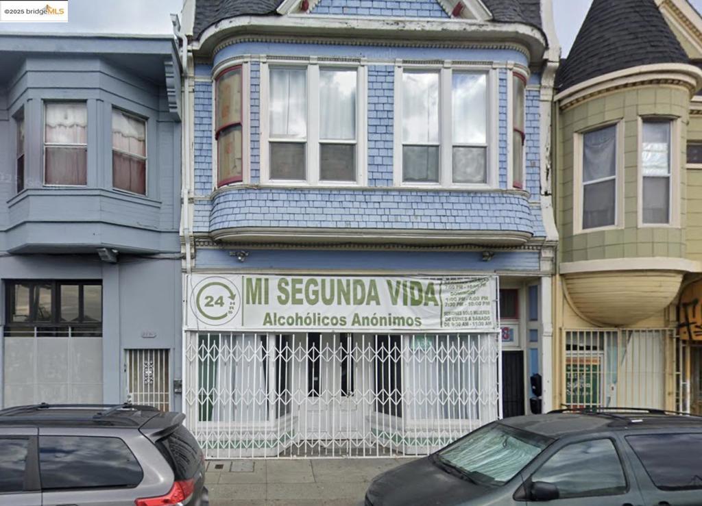 OAKLAND WEST - Residential Income